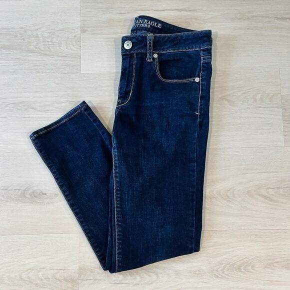 American Eagle Super Stretch Skinny Jeans Size 26 (short) EUC - Picture 4 of 13